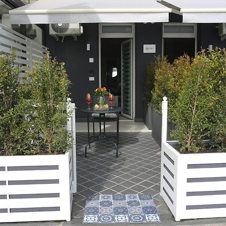 Ag Luxury Rooms จีอาร์ดีนี นักซอส ภายนอก รูปภาพ