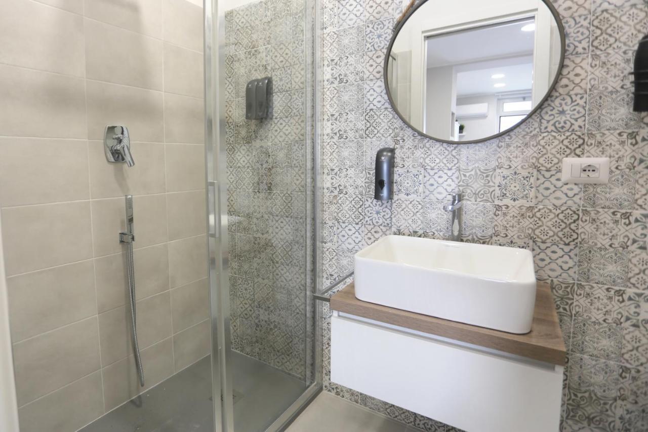 Ag Luxury Rooms จีอาร์ดีนี นักซอส ภายนอก รูปภาพ